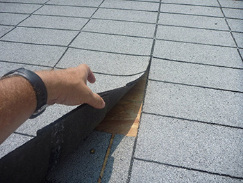 Substandard roof shingle installation
